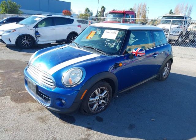 isb597657008-2012-mini-cooper_2