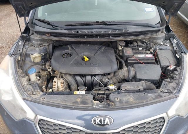 isb600998242-2015-kia-forte_10