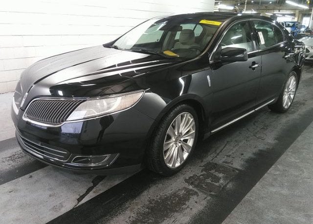 isb601826618-2014-lincoln-mks_14