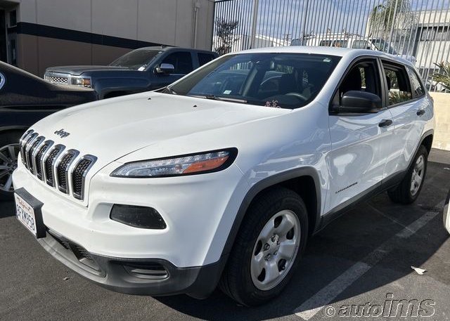 isb625263072-2017-jeep-cherokee_5