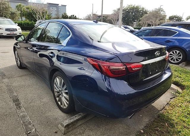 isb650042879-2021-infiniti-q50_3