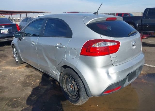 isb688890851-2013-kia-rio_3