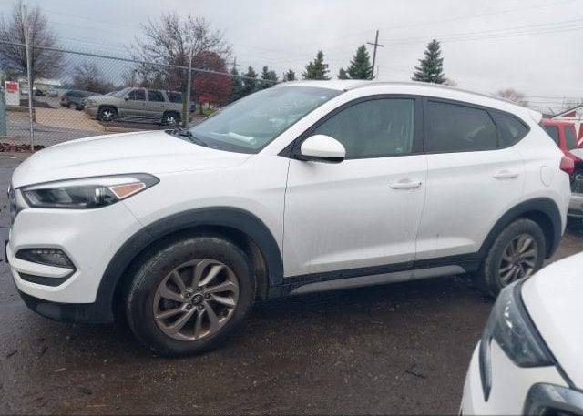 isb690114669-2018-hyundai-tucson_14