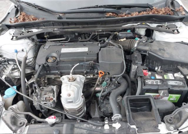 isb695070080-2014-honda-accord_10