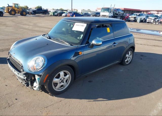 isb700096355-2011-mini-cooper_2