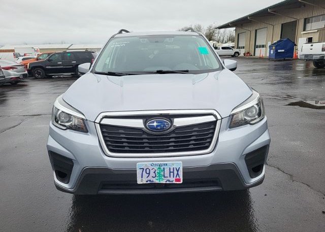 isb712711011-2019-subaru-forester_9