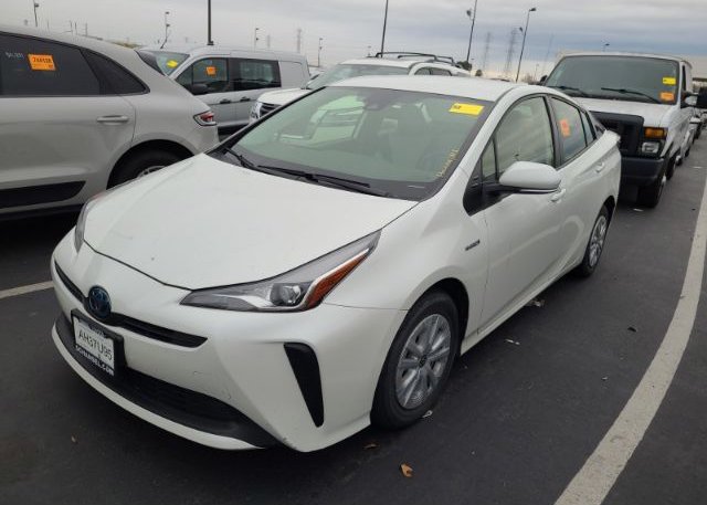 isb719320074-2019-toyota-prius_23