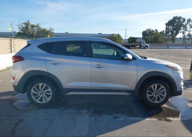 isb723994463-2017-hyundai-tucson_13