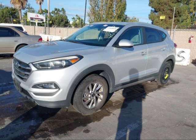 isb723994463-2017-hyundai-tucson_2