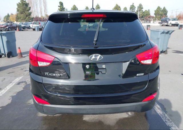 isb744985003-2015-hyundai-tucson_15