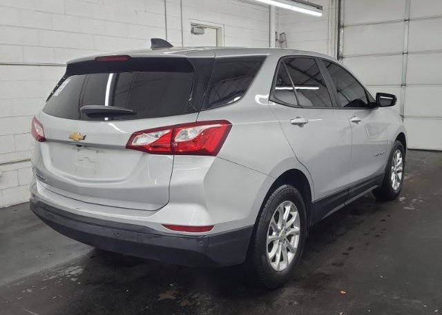 isb747287882-2020-chevrolet-equinox_30