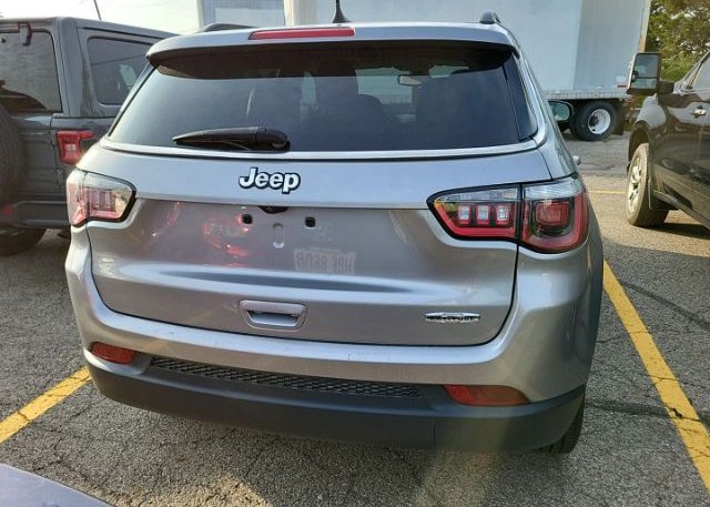 isb749143080-2020-jeep-compass_21