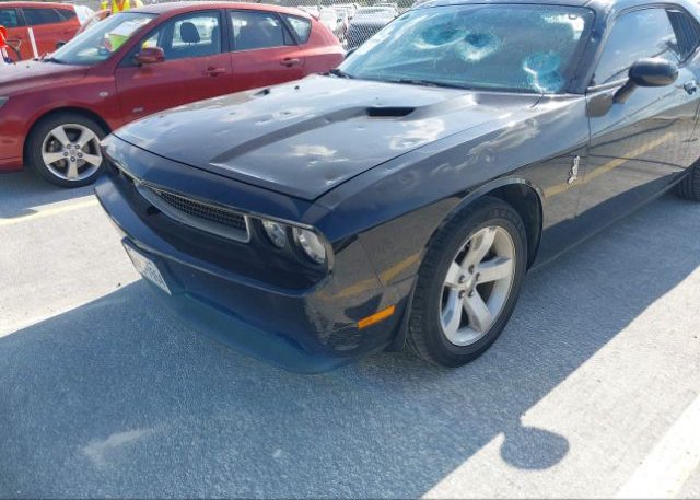 isb770770740-2014-dodge-challenger_2