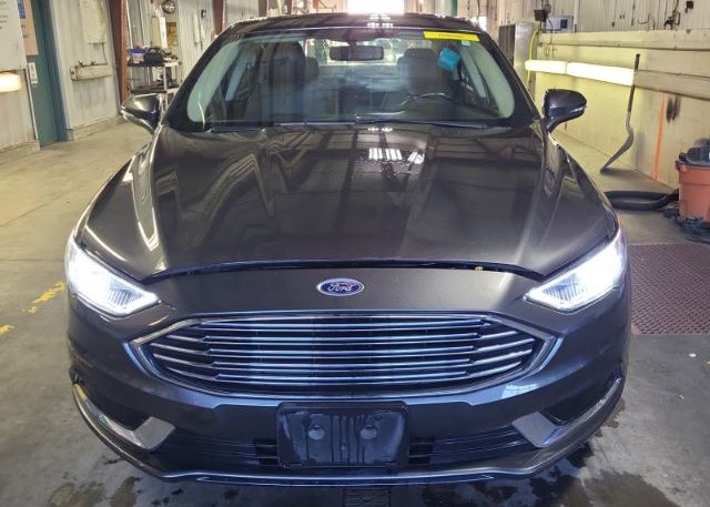 isb779216594-2018-ford-fusion_9