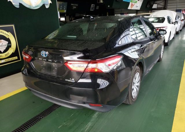 isb782647154-2019-toyota-camry-hybrid_18