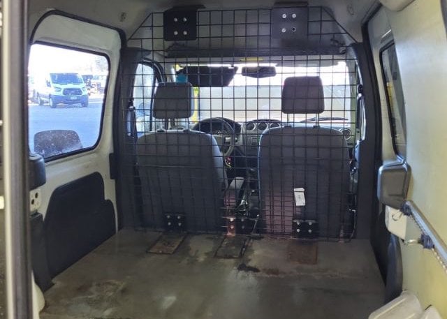 isb843419011-2011-ford-transit-connect_28