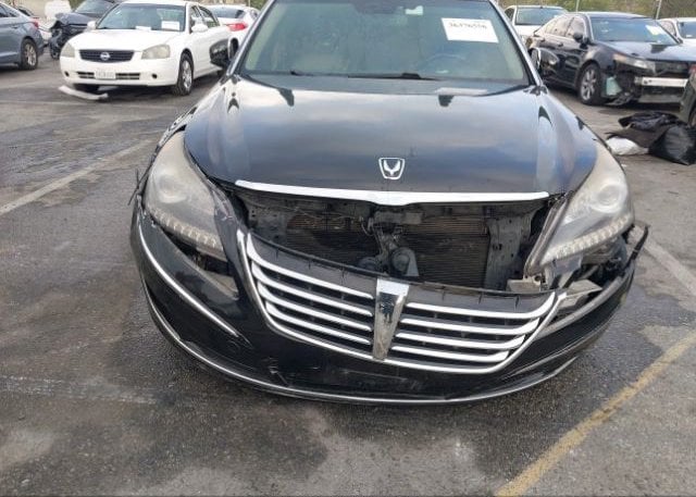 isb867668290-2013-hyundai-equus_6