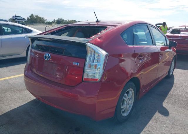 isb874429757-2011-toyota-prius_4