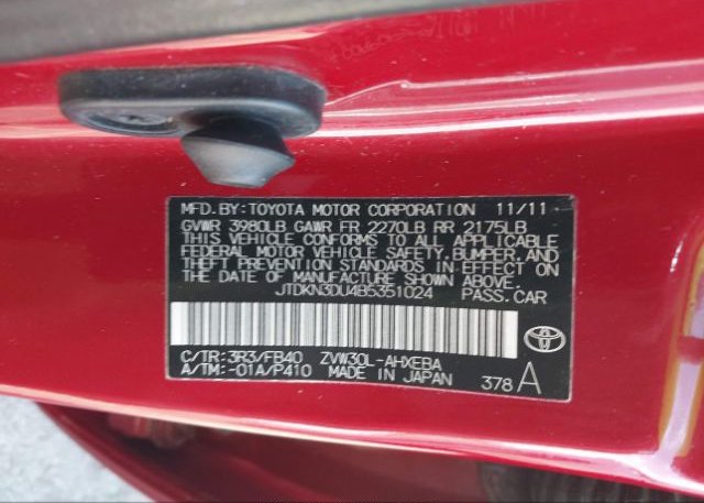 isb874429757-2011-toyota-prius_9