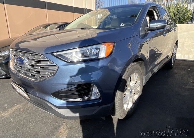 isb877206873-2019-ford-edge_11