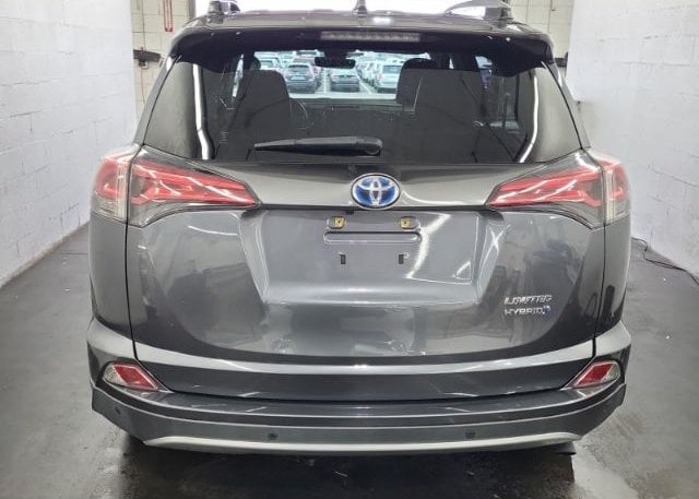 isb878620677-2018-toyota-rav4-hybrid_13