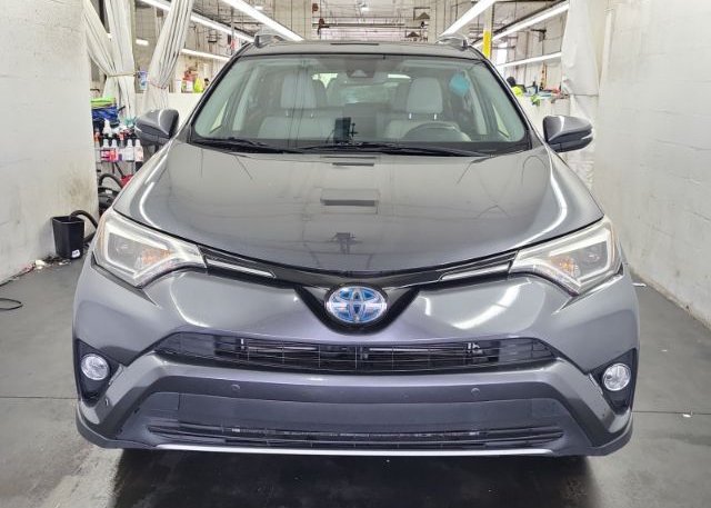 isb878620677-2018-toyota-rav4-hybrid_19