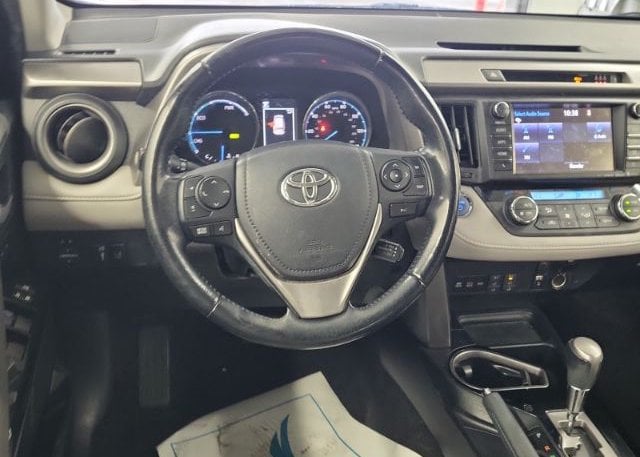 isb878620677-2018-toyota-rav4-hybrid_22