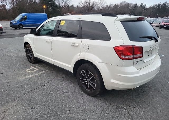 isb898051332-2018-dodge-journey_9