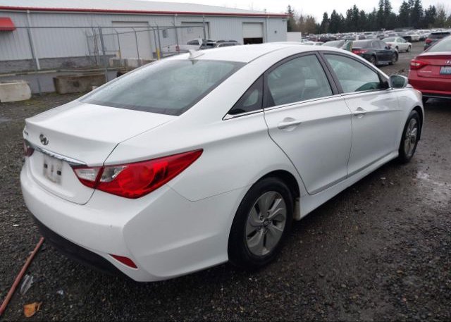 isb899461845-2014-hyundai-sonata_4