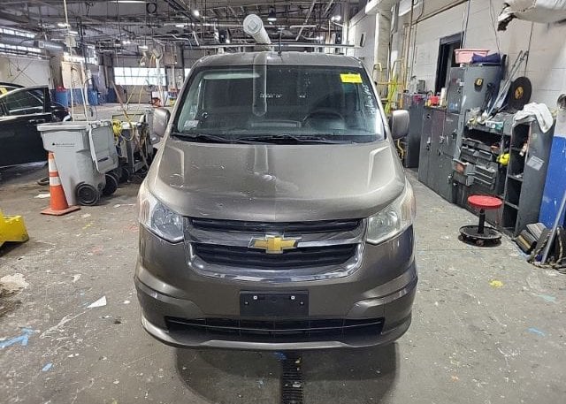 isb928915303-2015-chevrolet-city-express_17