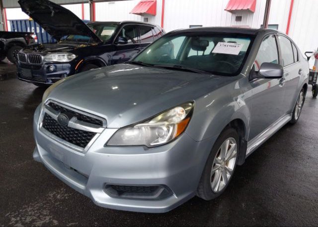 isb929760165-2014-subaru-legacy_2