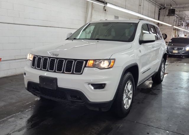 isb935907119-2018-jeep-grand-cherokee_13