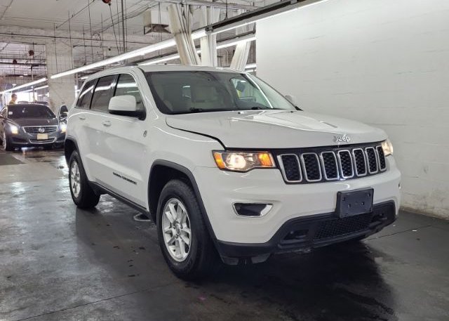 isb935907119-2018-jeep-grand-cherokee_27