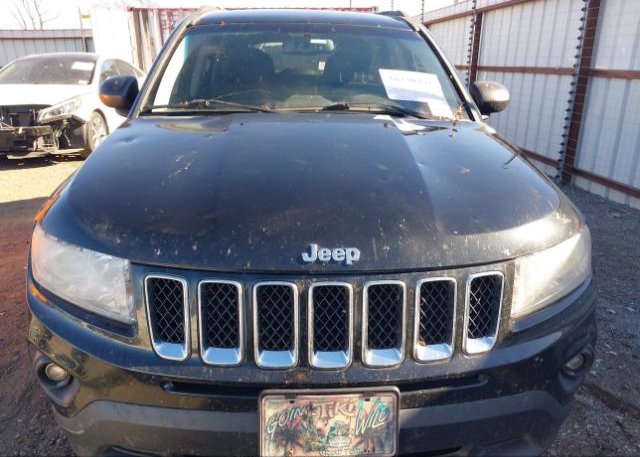 isb936033992-2012-jeep-compass_12