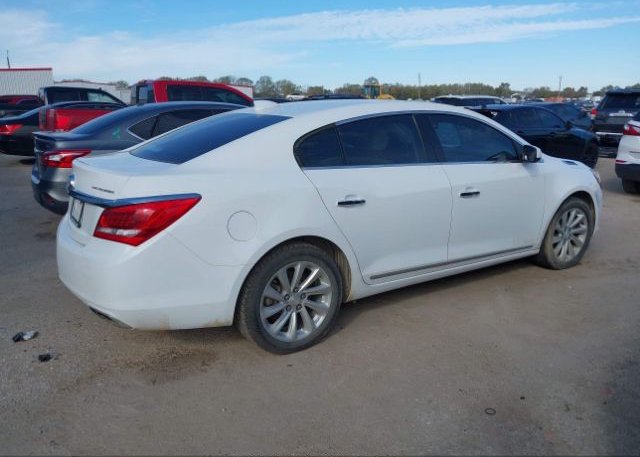 isb940084955-2016-buick-lacrosse_4