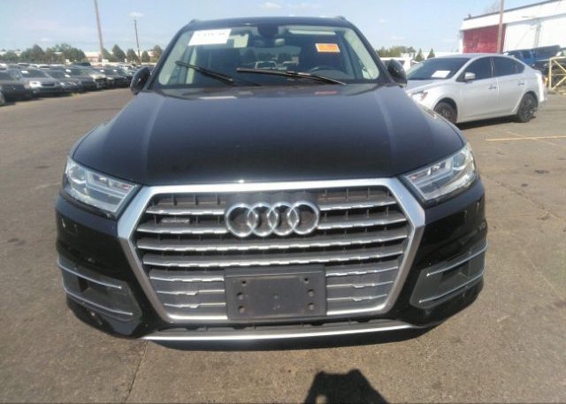 isb952503619-2018-audi-q7_12