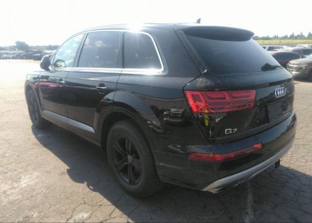 isb952503619-2018-audi-q7_3