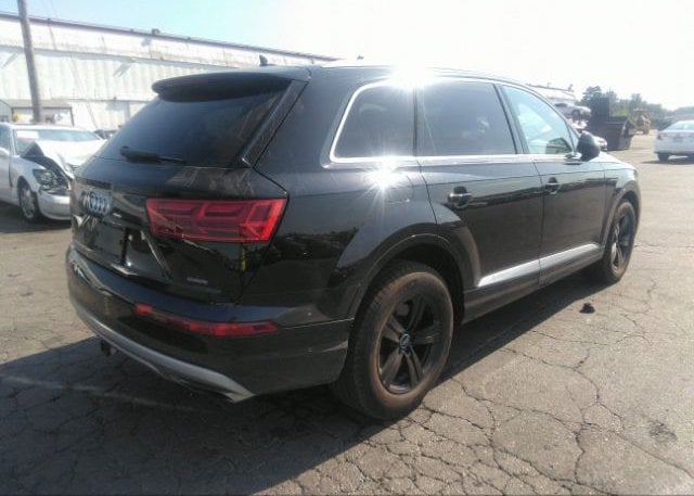 isb952503619-2018-audi-q7_4