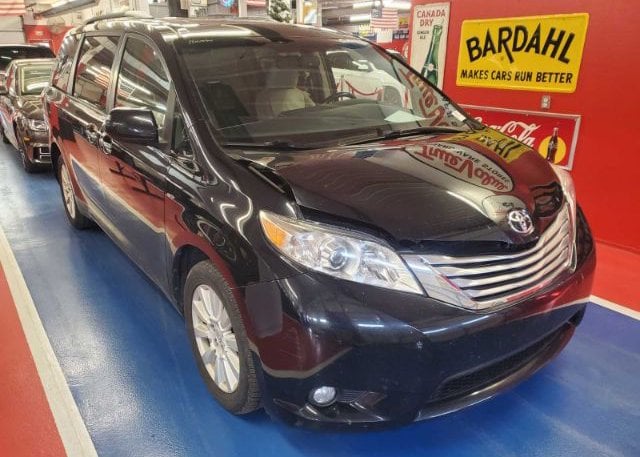 isb964149723-2017-toyota-sienna_6