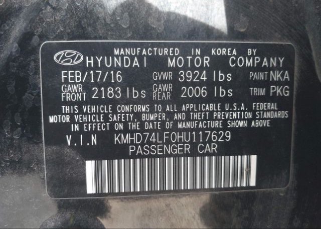 isb970618316-2017-hyundai-elantra_9