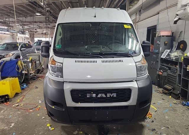 isb977141561-2019-ram-promaster-2500_5