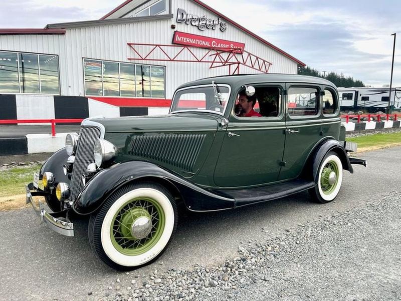 1934 Ford Deluxe for Sale
</span>