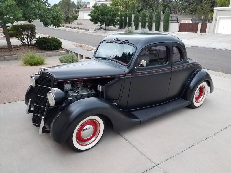 1935 Ford 5 Window Business Coupe Deluxe for Sale
</span>
