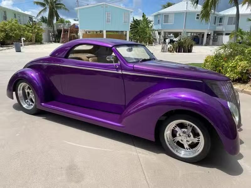 1937 Ford Custom for Sale
</span>