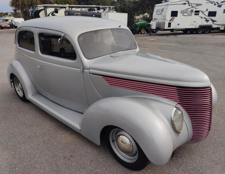 1938 Ford Coupe Deluxe V-8 Hot Rod Disc Brakes for Sale