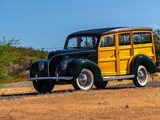 1938 Ford Deluxe Station Wagon 221/85 HP Flathead V-8 engine for Sale
</span>