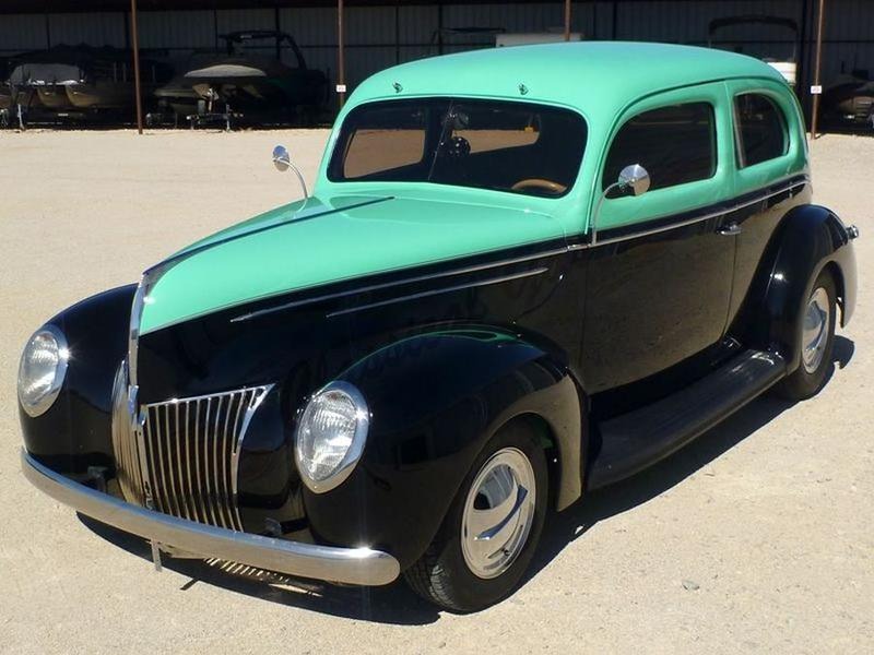 1939 Ford Deluxe for Sale
</span>