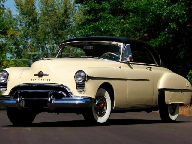 1950 Oldsmobile 88 Holiday Coupe 303 CI Rocket V-8 engine for Sale
</span>