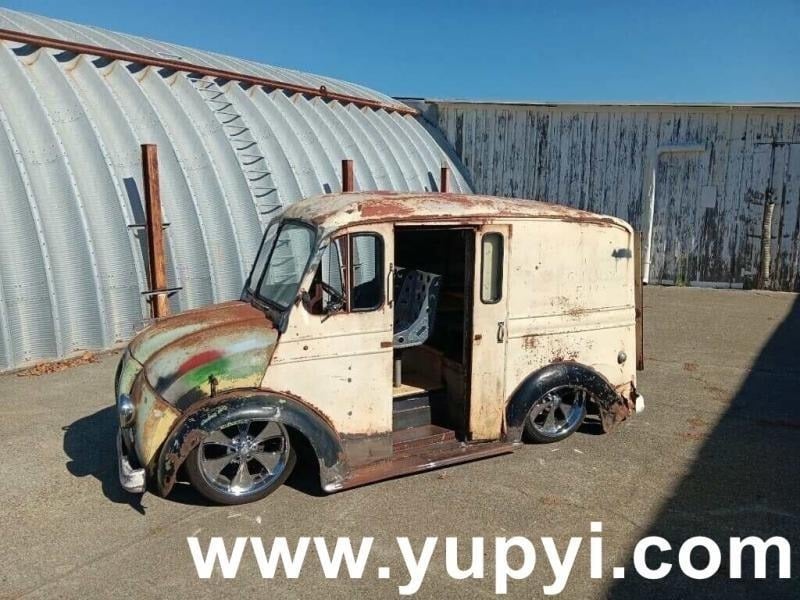 1951 Divco Milk Truck Shorty Slant 3.7 L for Sale