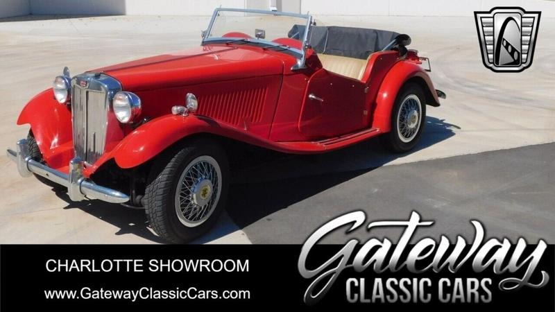 1952 MG T-Series Convertible RED 1952 MG TD 1600 CC 4 for Sale
</span>
